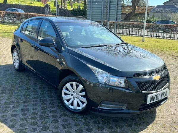 Chevrolet Cruze 1.6 LS Euro 5 5dr
