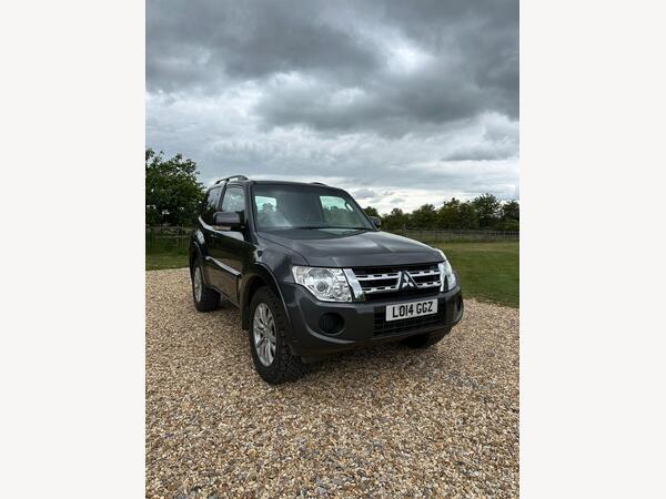 Mitsubishi Shogun 3.2 DI-DC SG2 SUV 3dr Diesel Manual 4WD L1 (207 g/km, 197 bhp)
