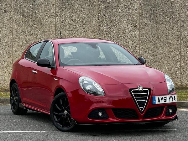 Alfa Romeo Giulietta 2.0 JTDM-2 Veloce Euro 5 (s/s) 5dr