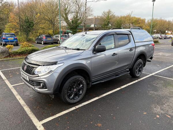 Fiat Fullback 2.4D Cross Pickup Double Cab 4dr Diesel Auto 4WD Euro 6 (180 ps)