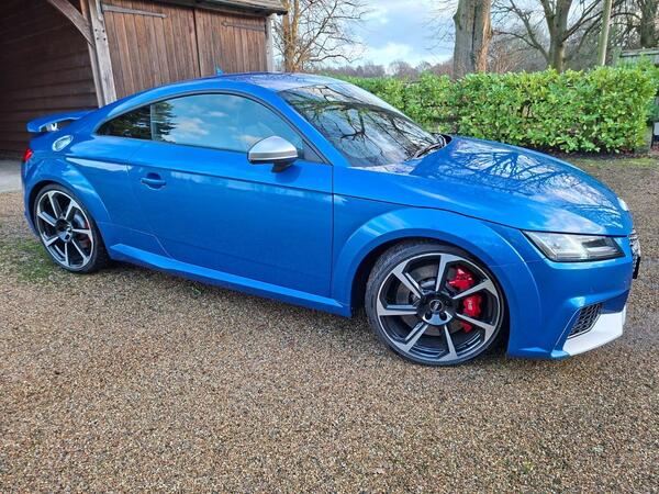 Audi TT RS 2.5 TFSI S Tronic quattro Euro 6 (s/s) 3dr