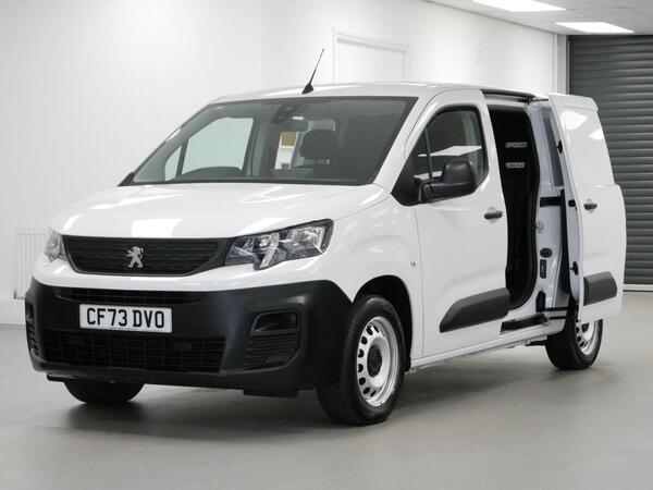 Peugeot Partner 1.5 BLUEHDI 100 BHP LONG PROESSIONAL PREMIUM PLUS + CREWCAB