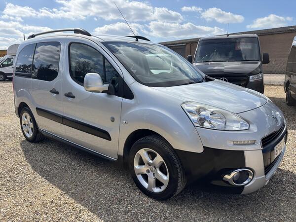 Peugeot Partner Tepee 1.6 HDi 8v Tepee Outdoor 5dr