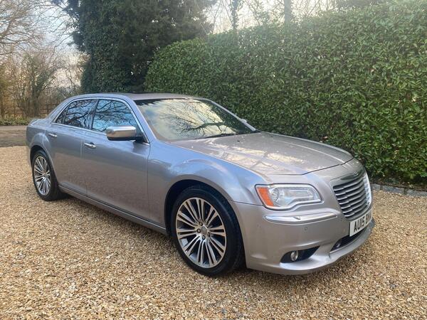 Chrysler 300C 3.0 CRD V6 Executive Auto Euro 5 4dr