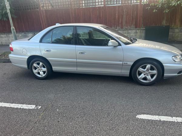 Vauxhall Omega 2.2i 16v CD 4dr