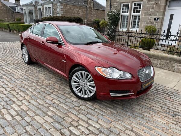 Jaguar XF 3.0d V6 Premium Luxury Auto Euro 5 4dr