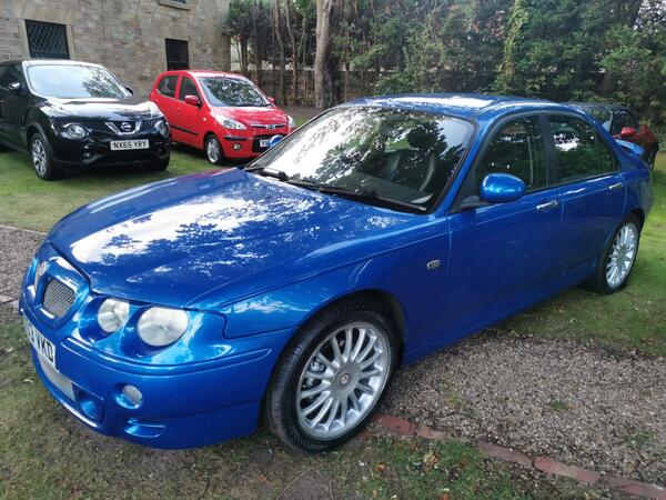 MG ZT 2.0 135 CDTi + 4dr