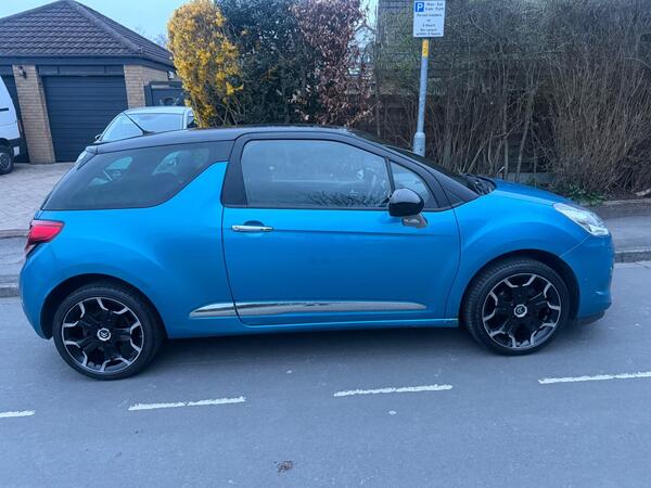 Citroen DS3 1.6 e-HDi Airdream DStyle Plus Euro 5 (s/s) 3dr
