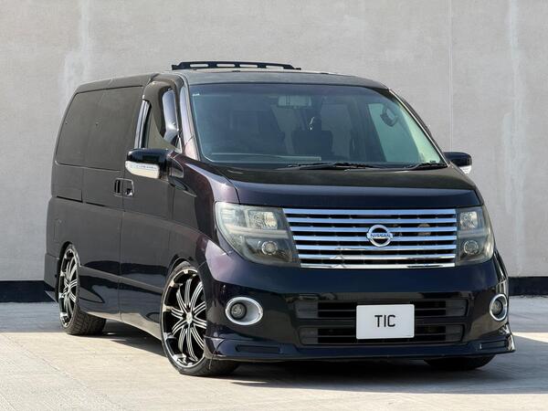 Nissan Elgrand 3.5 350 HIGHWAY STAR|G30 FLIP PAINT| PETROL AUTOMATIC 8 SEATER