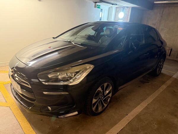 Citroen DS5 2.0 HDi DStyle Euro 5 5dr