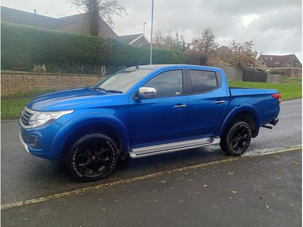Fiat Fullback 2.4D LX Pickup Double Cab 4dr Diesel Manual 4WD Euro 6 (Euro 6) (180 ps)