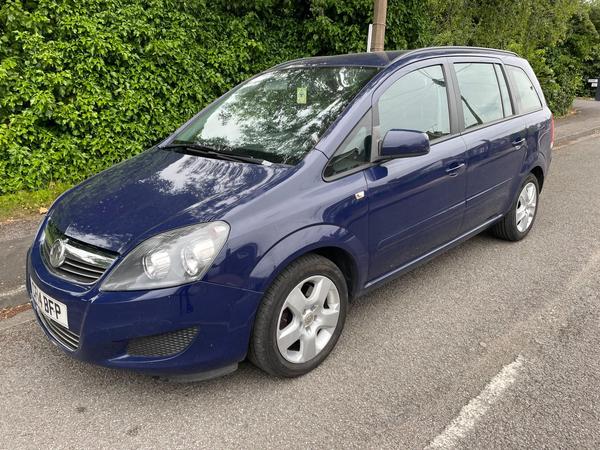 Vauxhall Zafira 1.7 CDTi ecoFLEX Exclusiv Euro 5 5dr (SNav)