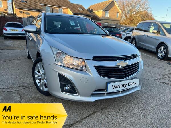 Chevrolet Cruze 1.7 VCDi LTZ Euro 5 (s/s) 5dr (Nav)