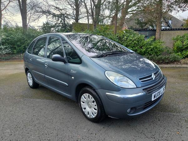 Citroen Xsara Picasso 1.6i 16V Desire 5dr
