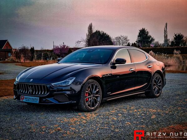 Maserati Ghibli 3.0 V6 Royale ZF Euro 6 (s/s) 4dr