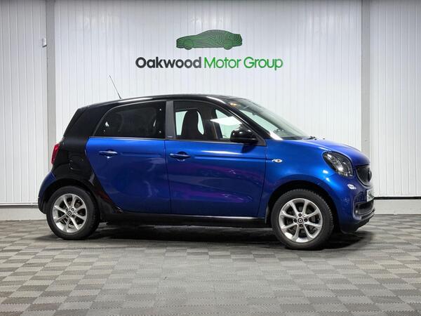 Smart forfour 0.9T Passion (Premium) Twinamic Euro 6 (s/s) 5dr