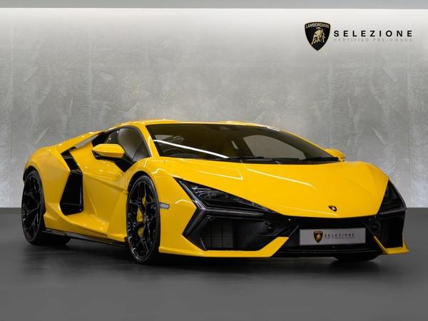 Lamborghini Revuelto
