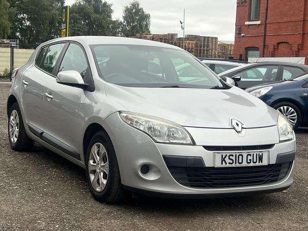 Renault Megane 1.6 16V Expression Euro 5 5dr