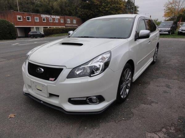Subaru Legacy 2.0 GT B SPEC DiT 4WD STi STYLING 5dr