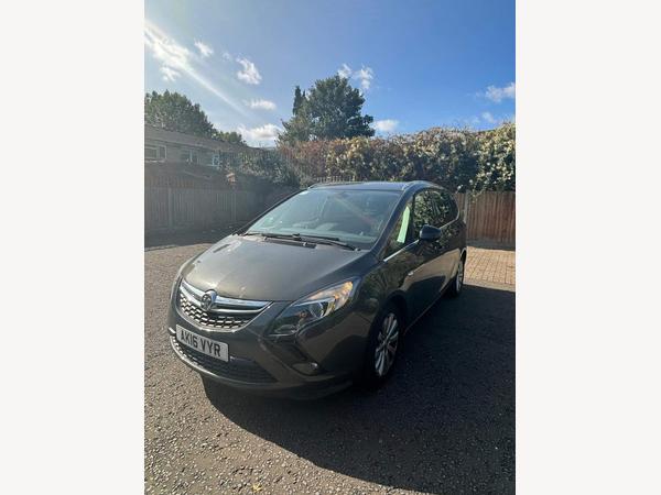 Vauxhall Zafira Tourer 2.0 CDTi Tech Line Auto Euro 6 5dr
