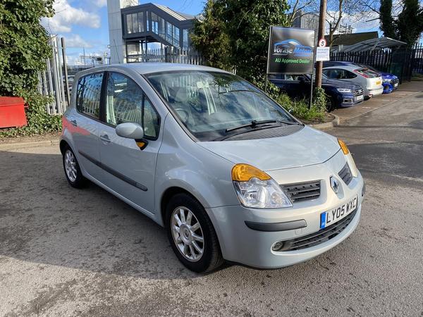 Renault Modus 1.6 16v Dynamique 5dr