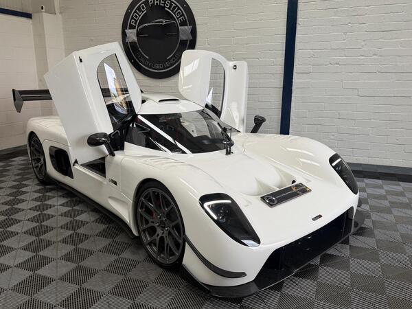 Ultima RS