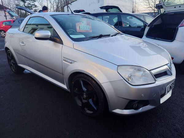 Vauxhall Tigra 1.4i 16v Exclusiv 2dr (a/c)