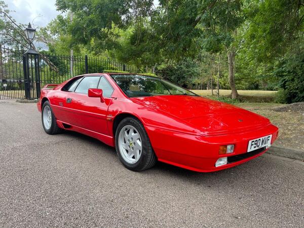 Lotus Esprit 2.2000000000000002l 2d 210 BHP WELL RECOMMISSIONED AND PREPARED