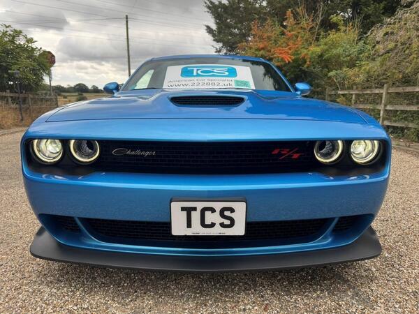 Dodge Challenger SRT 392 6.4L HEMI V8 Scat Pack 485hp/ 2dr