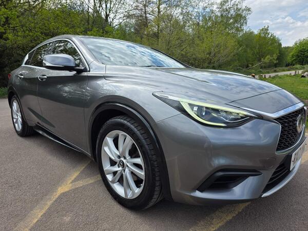 Infiniti Q30 1.5d SE Euro 6 (s/s) 5dr