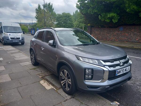Mitsubishi ASX 2.0 MIVEC Exceed CVT 4WD Euro 6 (s/s) 5dr