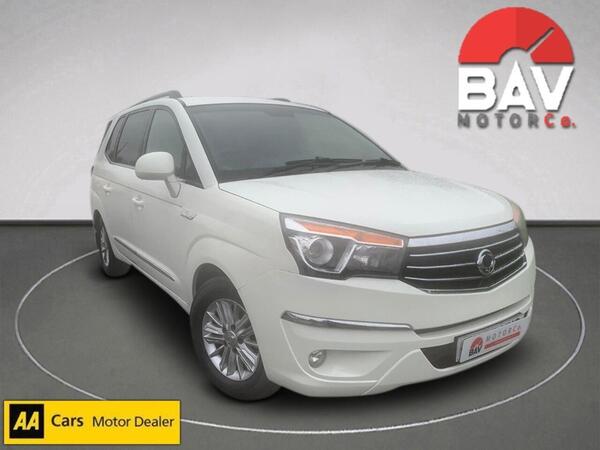 SsangYong Turismo 2.2D EX Euro 6 5dr