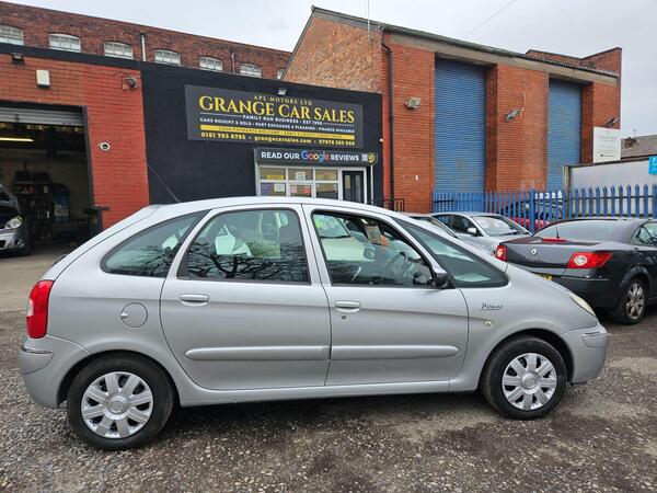 Citroen Xsara Picasso 1.6i 16V Desire 5dr
