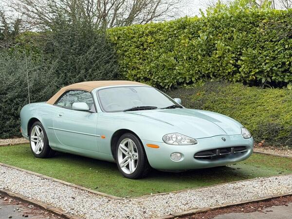 Jaguar XK8 4.2 2dr