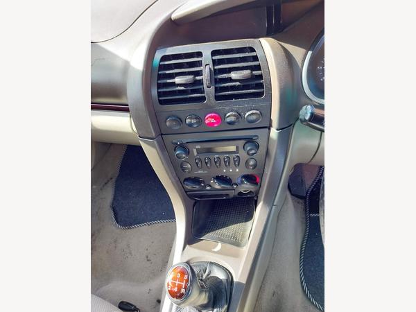 Proton Impian 1.6 GLS 4dr