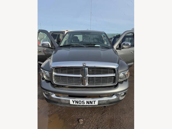 Dodge RAM 5.7 V8 Hemi Laramie Pickup 4dr Petrol Auto 4WD Euro 3 (345 bhp)