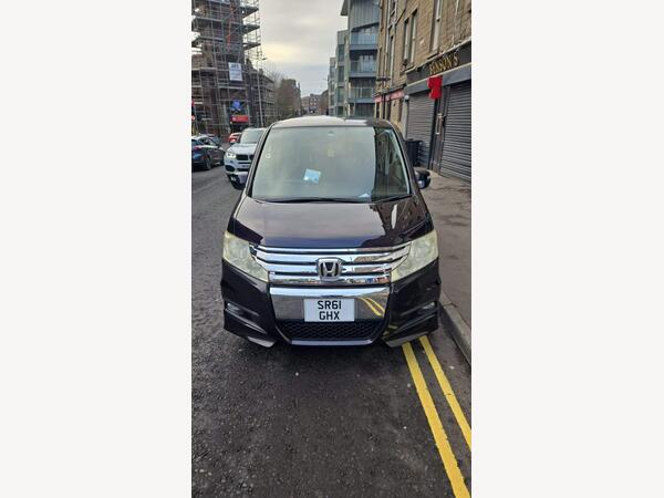 Honda Stepwagon 2.0