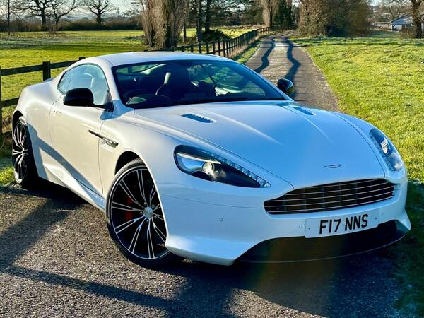 Aston Martin DB9 6.0 V12 Carbon Edition T-TronicII Euro 5 2dr