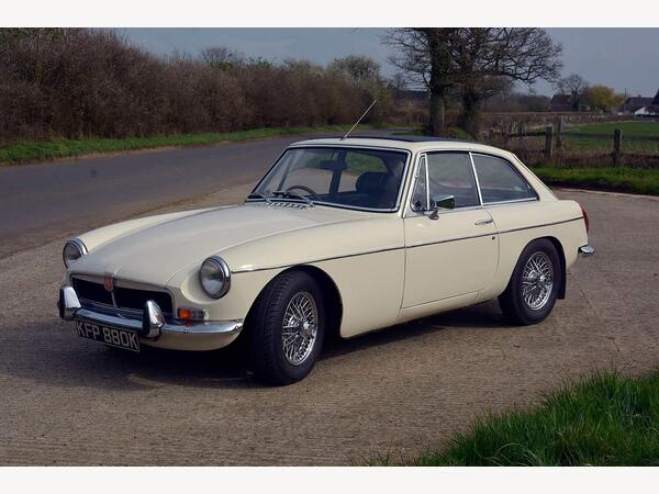 MG MGB GT 1.8 2dr