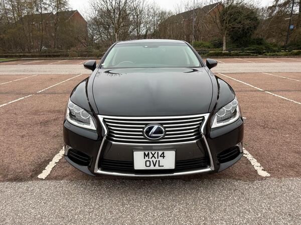 Lexus LS 5.0 600h V8 Premier Saloon 4dr Petrol Hybrid CVT 4WD Euro 5 (s/s) (445 ps)