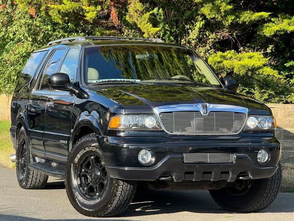 Lincoln Navigator
