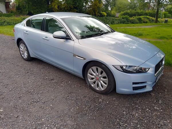 Jaguar XE 2.0d Prestige Auto Euro 6 (s/s) 4dr
