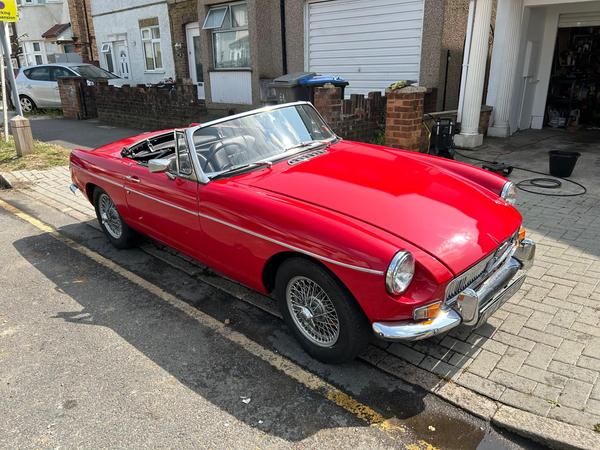 MG MGB GT MGB Roadster, 1966, Red, low milage