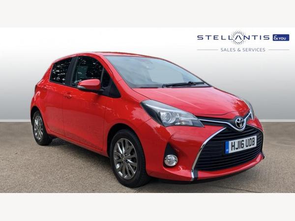 Toyota Yaris 1.33 Dual VVT-i Icon Multidrive S Euro 6 5dr (Safety Sense)