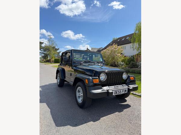 Jeep Wrangler 4.0 Sport Soft top 4x4 3dr