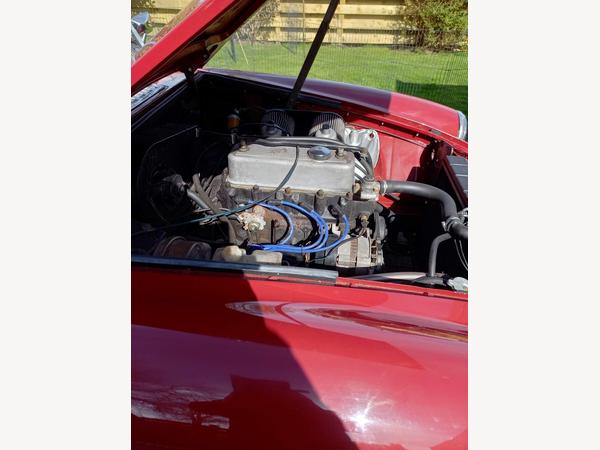 MG MGB GT 1.8 2dr