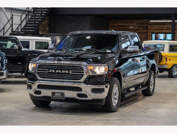 Dodge RAM 5.7 V8 Hemi Laramie Auto 4WD Euro 3 4dr