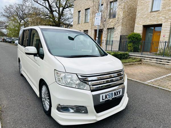 Honda Stepwagon 5dr