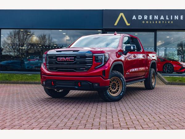 GMC Sierra 4dr