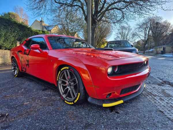 Dodge Challenger 6.4 SHAKER SCAT PACK WIDE BODY SRT 485 BHP
